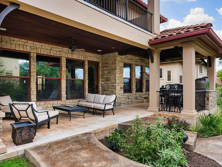 308 Golden Bear Dr — Photo 10
