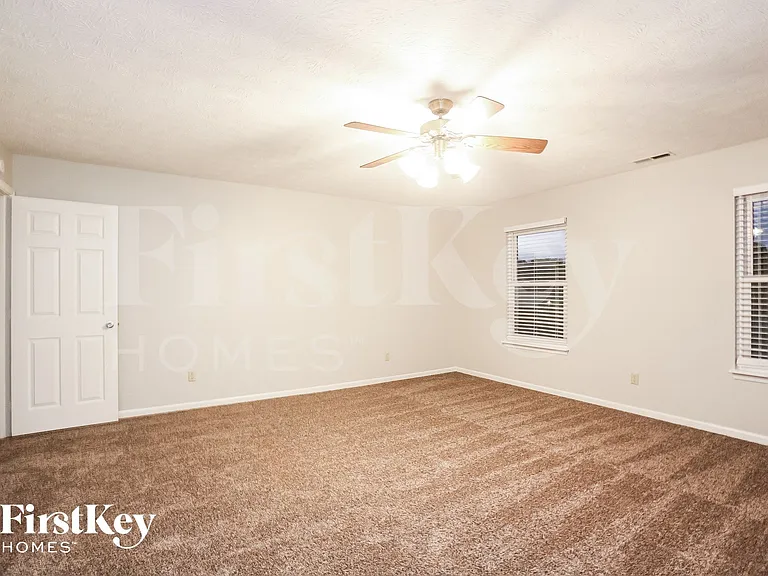 16 Pondview Ct — Photo 7
