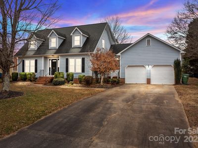 841 Deerfield Dr, Mount Holly, NC, 28120