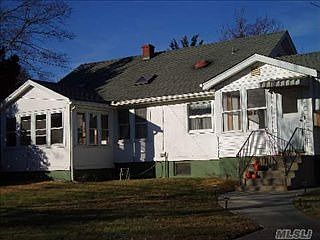 5th image of 407 Bayport Ave