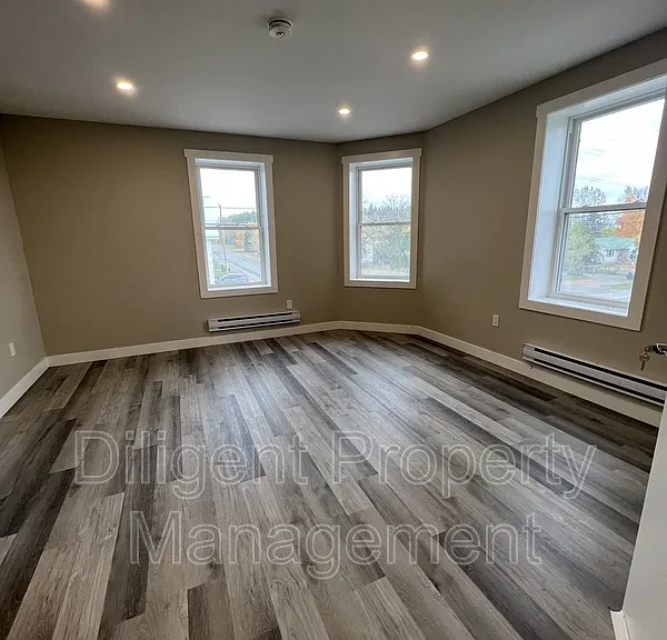2307 Elm Tree Rd #3 — Photo 2