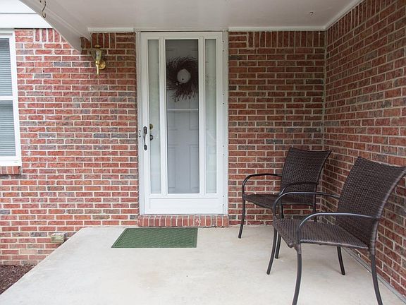 4th image of 5798 Huntington Dr