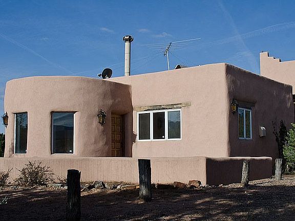 3rd image of 905 Calle Arco