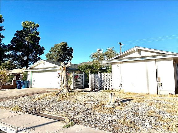 3rd image of 4256 Sheppard Dr