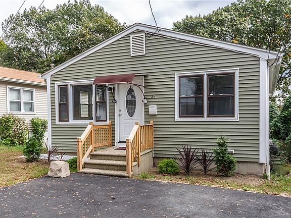 5th image of 25 Stillwater Ave