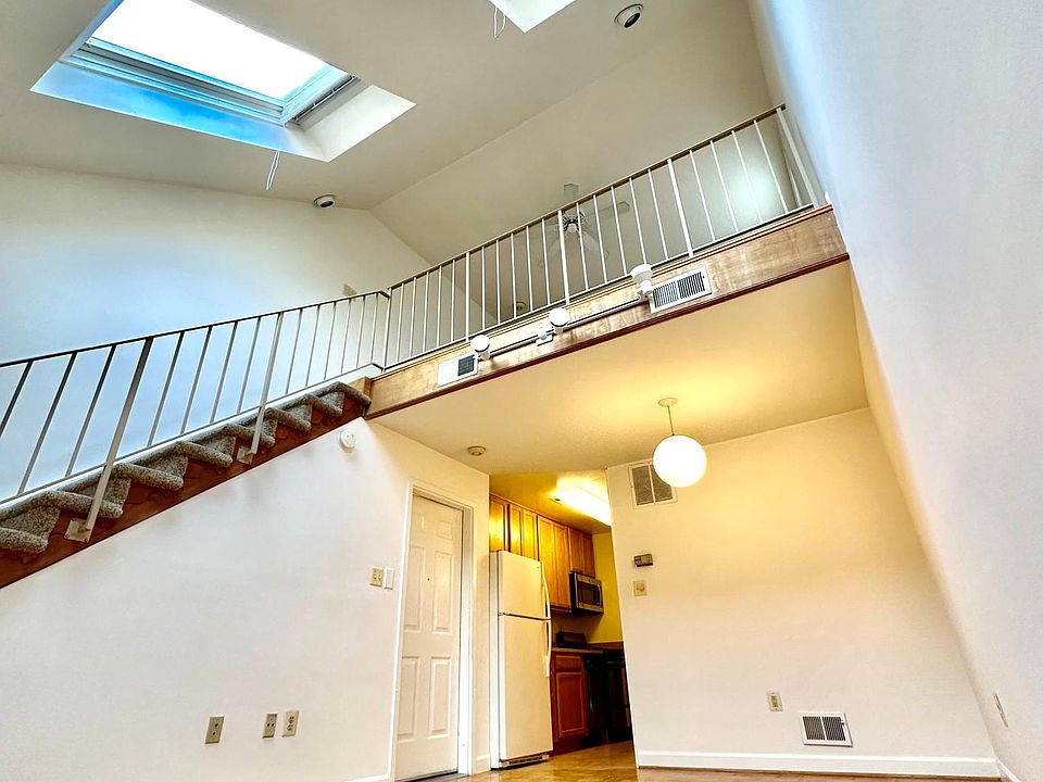 1st image of 921 Church St #5
