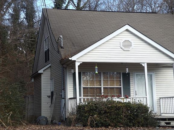 2nd image of 2217 Bernhurst Dr