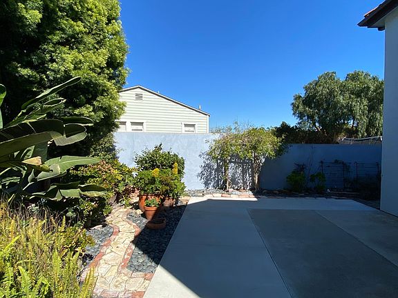 4th image of 535 Bungalow Dr