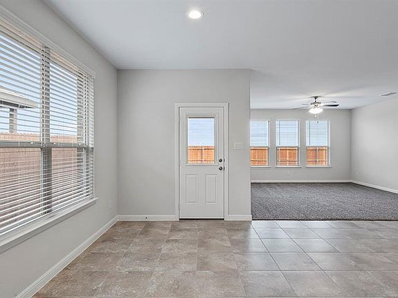 3rd image of 9309 Belle Prairie Trl