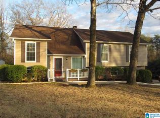 307 Southern Hills Dr, Calera, AL 35040