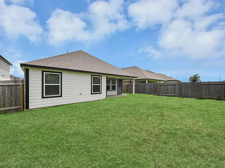 3335 Hackberry Tree Ln — Photo 8