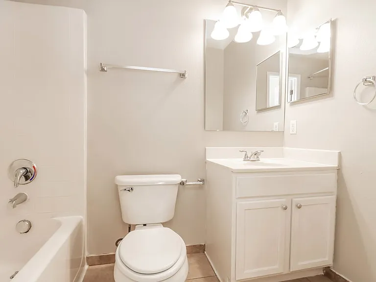 13825 Gentle Woods Ave — Photo 10