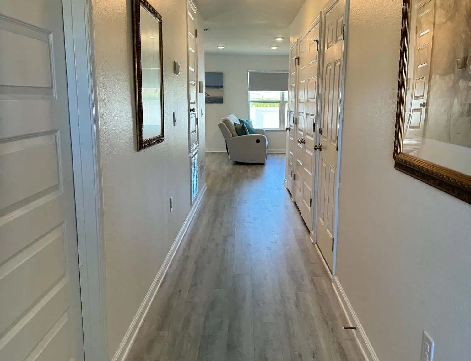 3 bed, 1270 sqft, $2,200 — Photo 3
