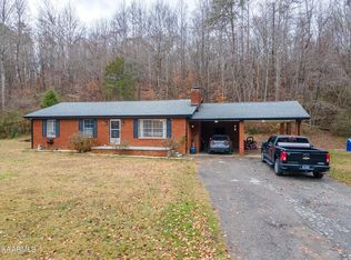 624 Baumgartner Rd, Harriman, TN 37748