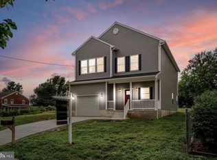 6812 Everall Ave, Baltimore, MD 21206