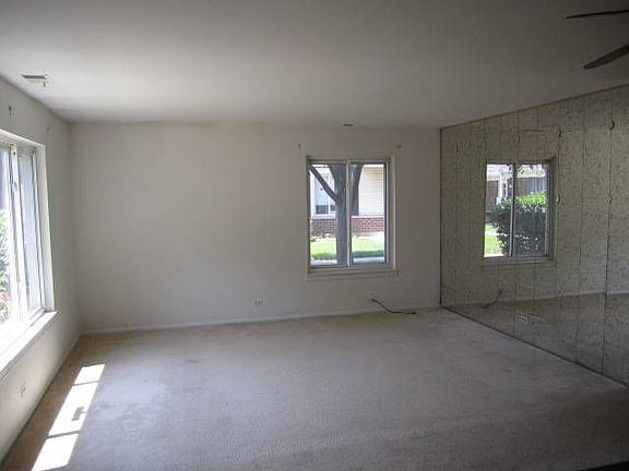 5th image of 1366 Quaker Ln Unit 161-A