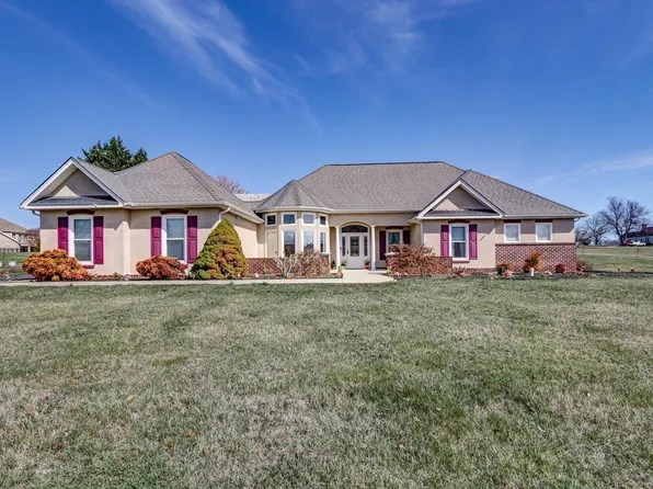 1263 Somerset Dr, Forest, VA 24551