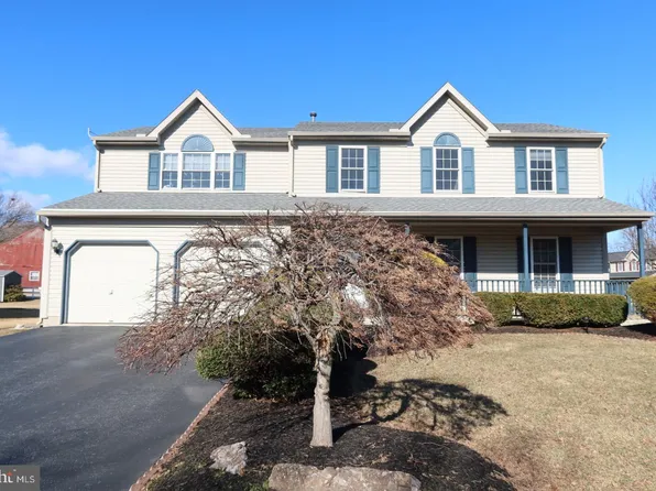 4581 Green Tree Rd, Reading, PA 19606