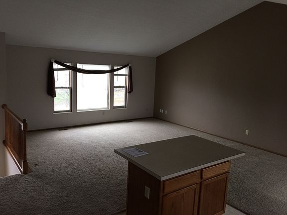 4th image of 3138 Windsor Pl