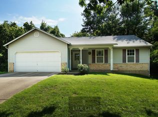 4110 Bridgeton Greens Dr, Bridgeton, MO 63044