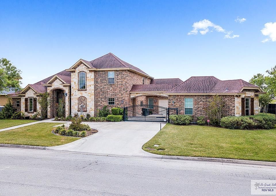 1st image of 2806 Cypress Gdns
