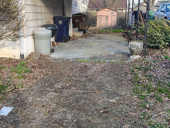 2nd image of 100 Logan Ave