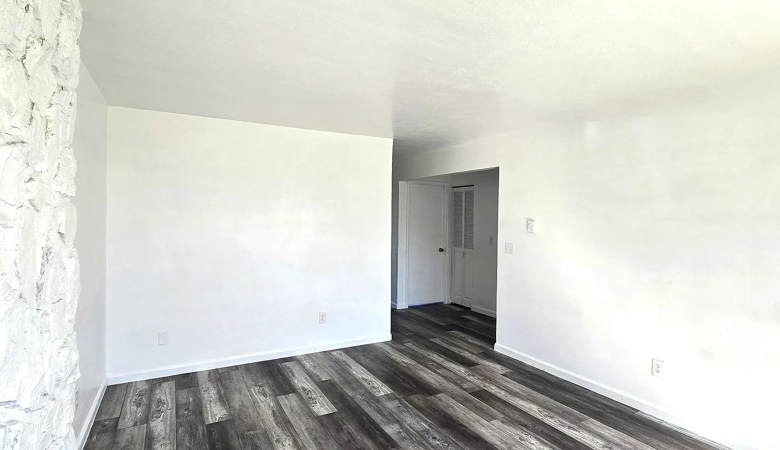 8200 Ptarmigan Ave Unit B — Photo 3