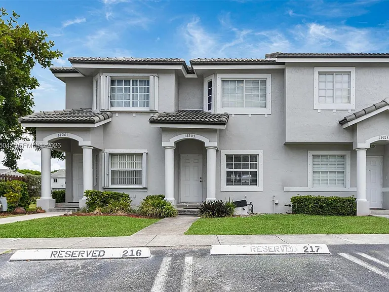 14207 SW 121st Pl — Photo 35