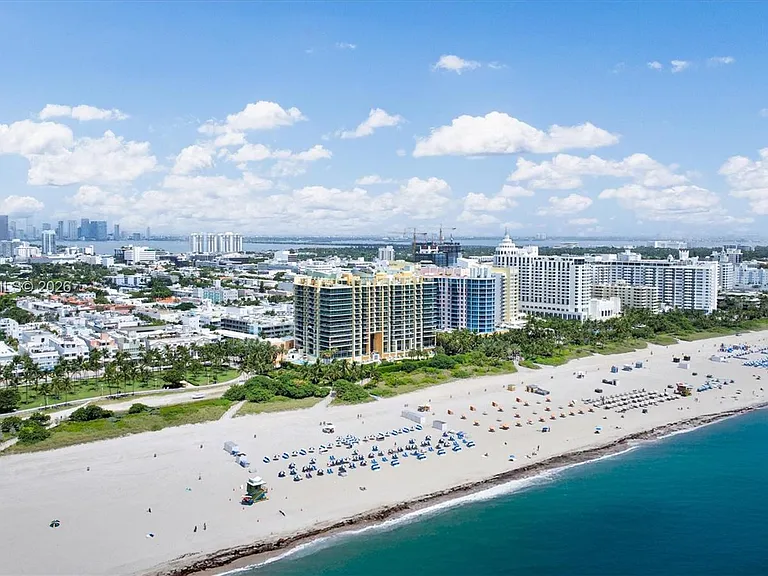 1455 Ocean Dr #704 — Photo 32