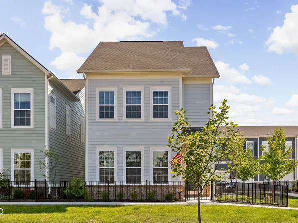 576 Steinbeck Pl, Carmel, IN 46032