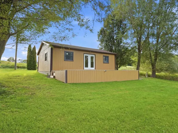 7105 S 1190 E, Hudson, IN 46747