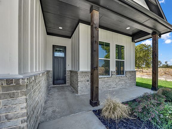 4th image of 1004 Don Eve Ct