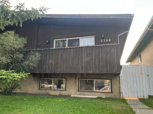 2708 W 46th St SE, Calgary, AB T2B 2N8