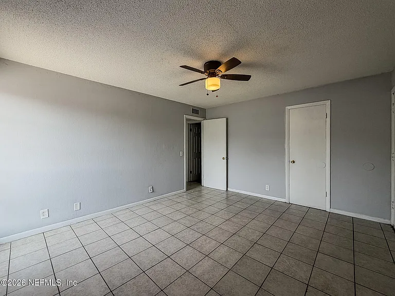 1124 Woodruff Ave #3 — Photo 12