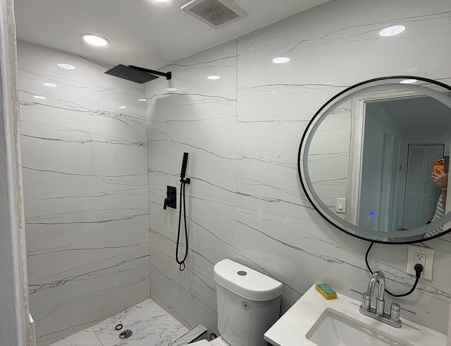 2 bed, 652 sqft, $1,750 — Photo 2