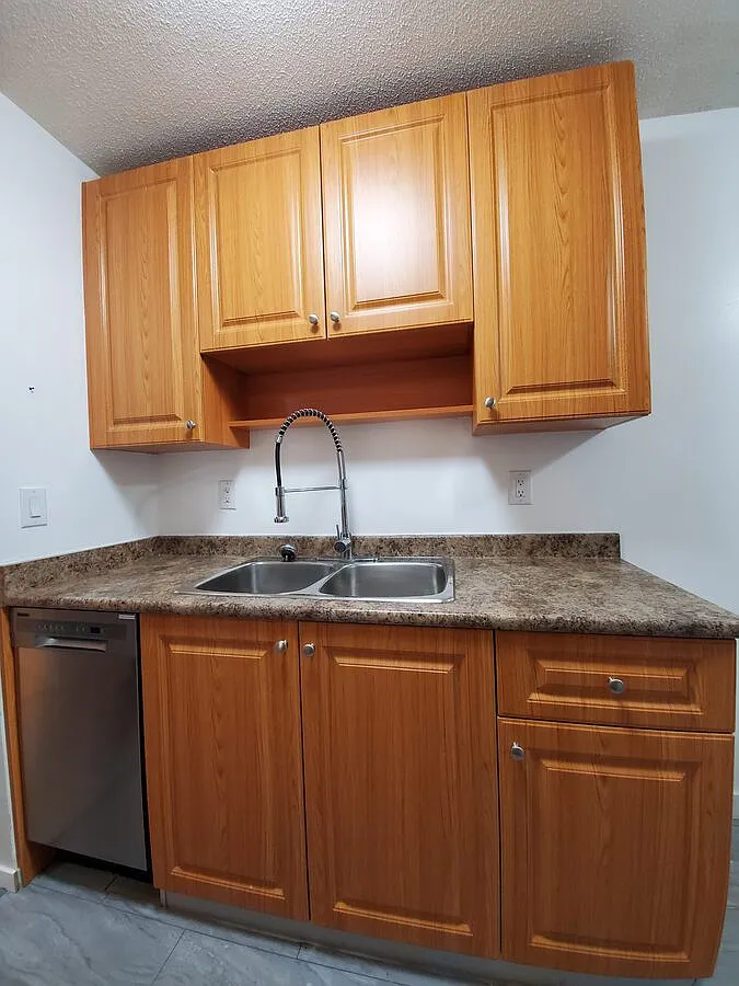 1 bed, 650 sqft, $1,850 — Photo 4