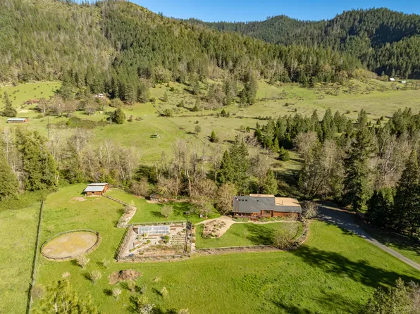 6345 Thompson Creek Rd, Applegate, OR 97530