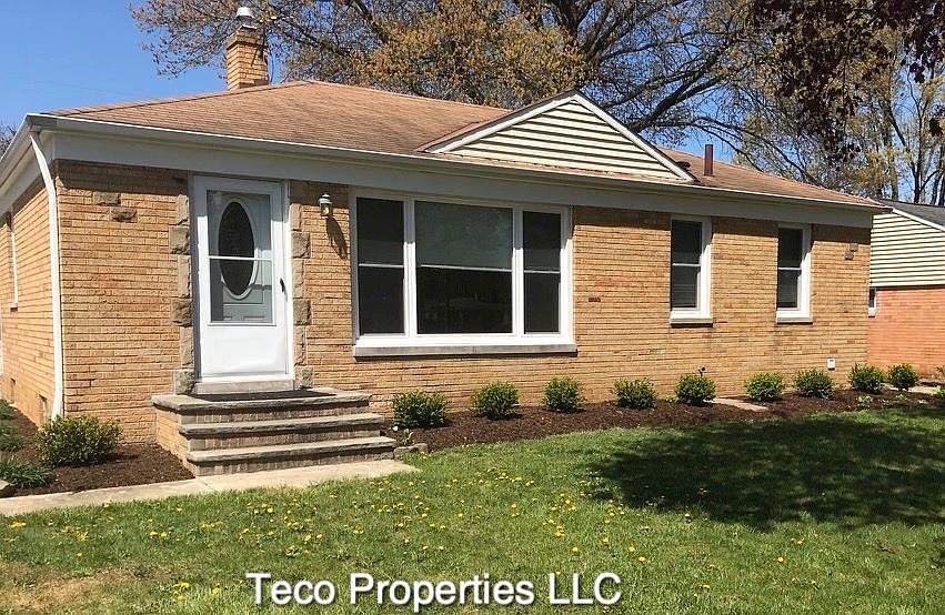 1st image of 2040 Doovys St