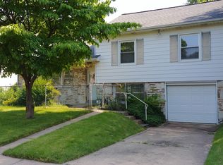 315 Leona Ave, Huntingdon Valley, PA 19006