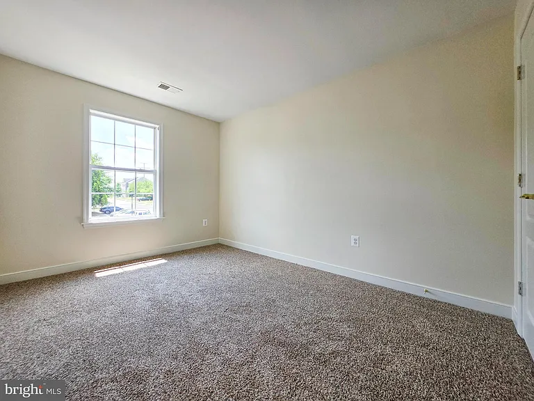 3300 Broker Ln — Photo 17
