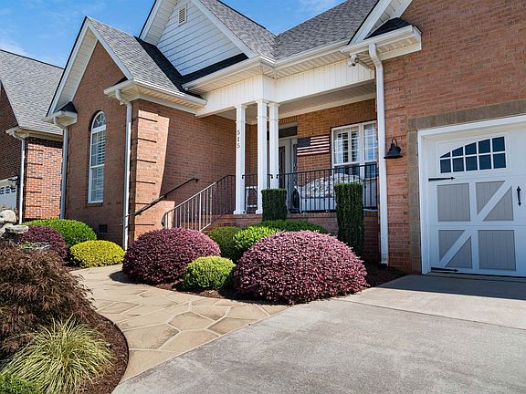 4th image of 515 Cider Park Dr