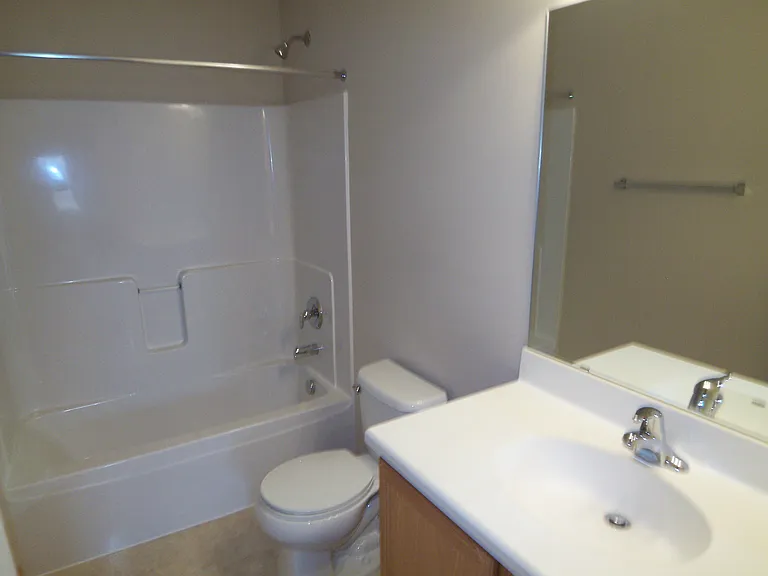 2429 121st Cir NE #I — Photo 14