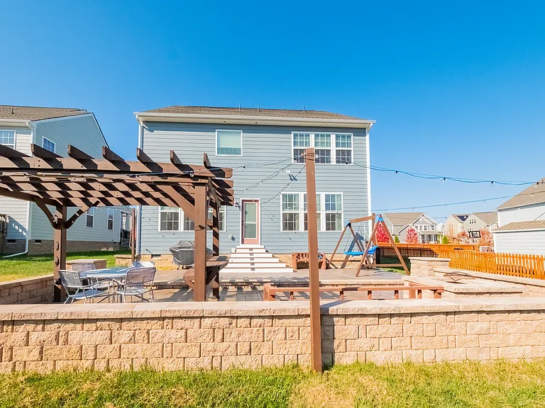 10878 Holman Ridge Rd — Photo 11