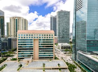 170 SE 14th St, Miami, FL 33131