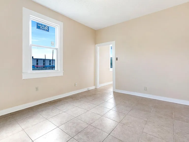 8821 Cohn St — Photo 5