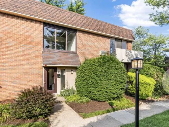 100 E Glenolden Ave APT R19, Glenolden, PA 19036