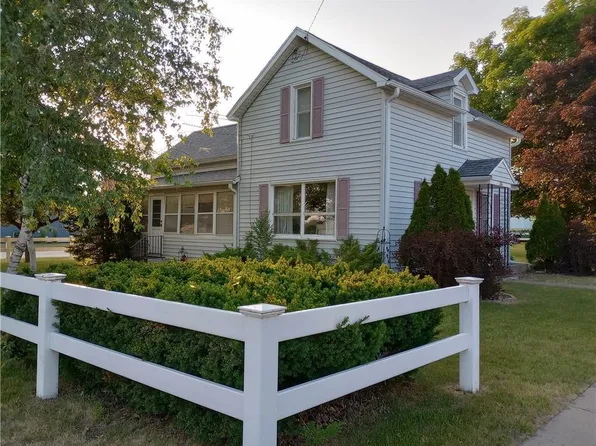 110 Main Street, Taylor, WI 54659