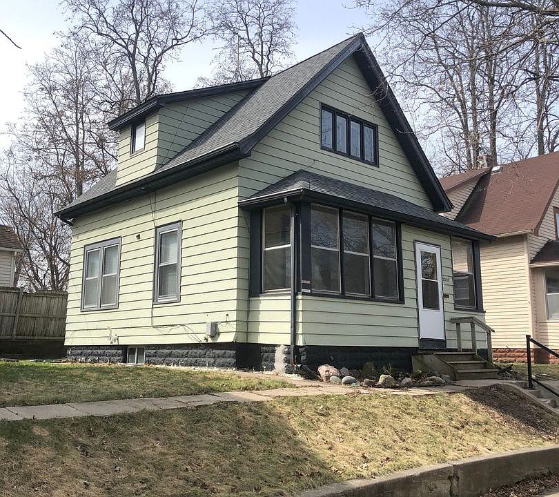 1st image of 2305 Oak Park Ave N