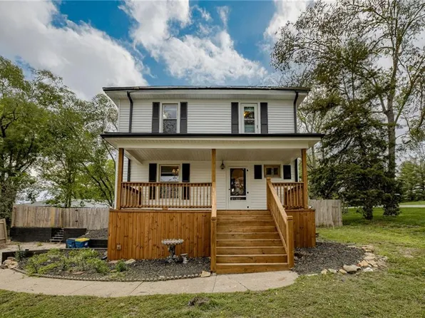 90 N Ridge Ave, Liberty, MO 64068