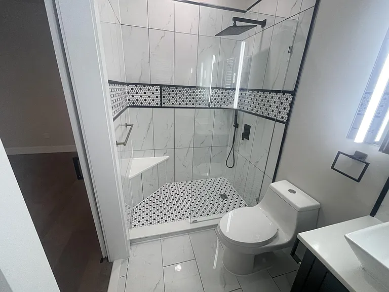 309 W Duffy St #B — Photo 9
